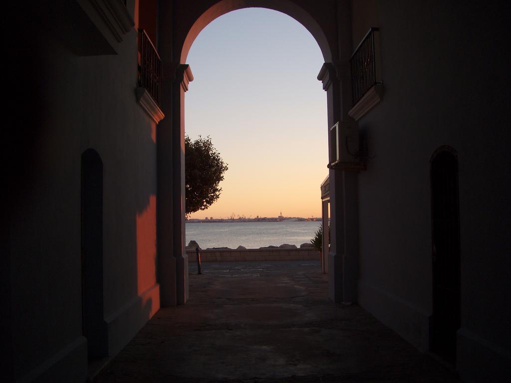 Apartamento Caballo Sherry El Puerto de Santa María Esterno foto